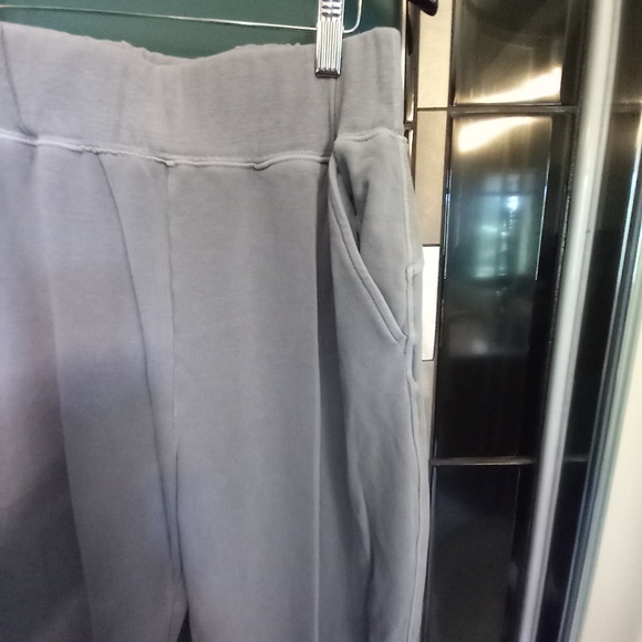 Eddie Bauer Women's Joggers SZ L - Picture 5 of 7